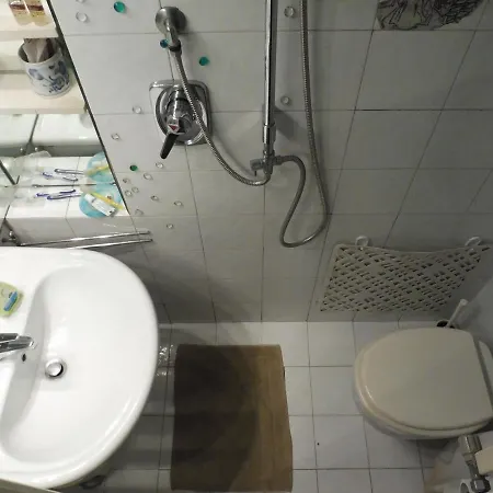 Studio-apartment With Small Garden * Lido di Venezia