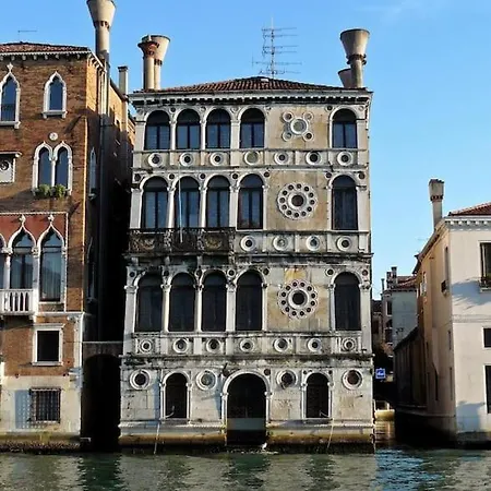 Studio-apartment With Small Garden Lido di Venezia