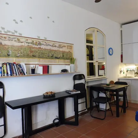 شقة Studio-apartment With Small Garden *